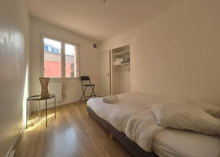 Milano, 4 Pers, Centre-ville, Confortable Lägenhet Reims