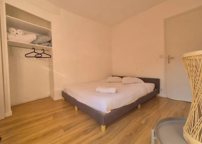 Lägenhet Milano, 4 Pers, Centre-ville, Confortable Reims